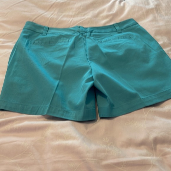 Shorts - Picture 4 of 5